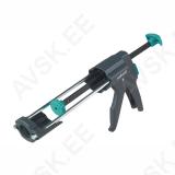 MG 600 PRO Caulking Gun